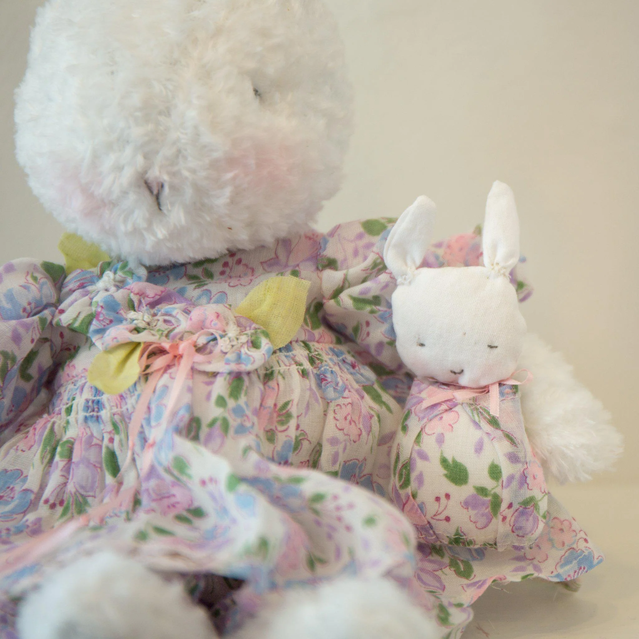 RETIRED - Hutch Studio - Flora & Bun Bun - One of a Kind Bunny - Image 2