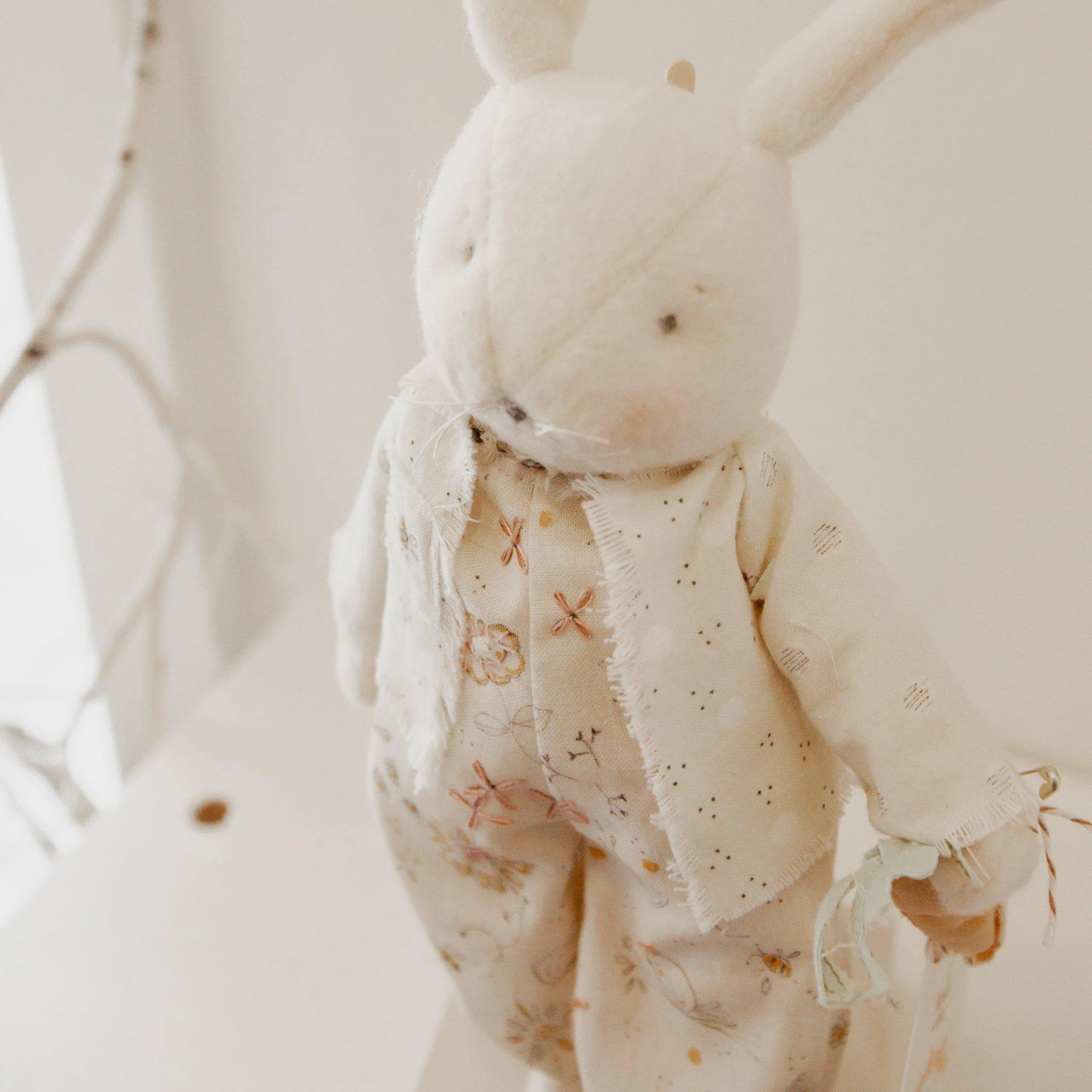 RETIRED - Hutch Studio Original - Sweet Pea - One of A Kind Bunny - Image 2