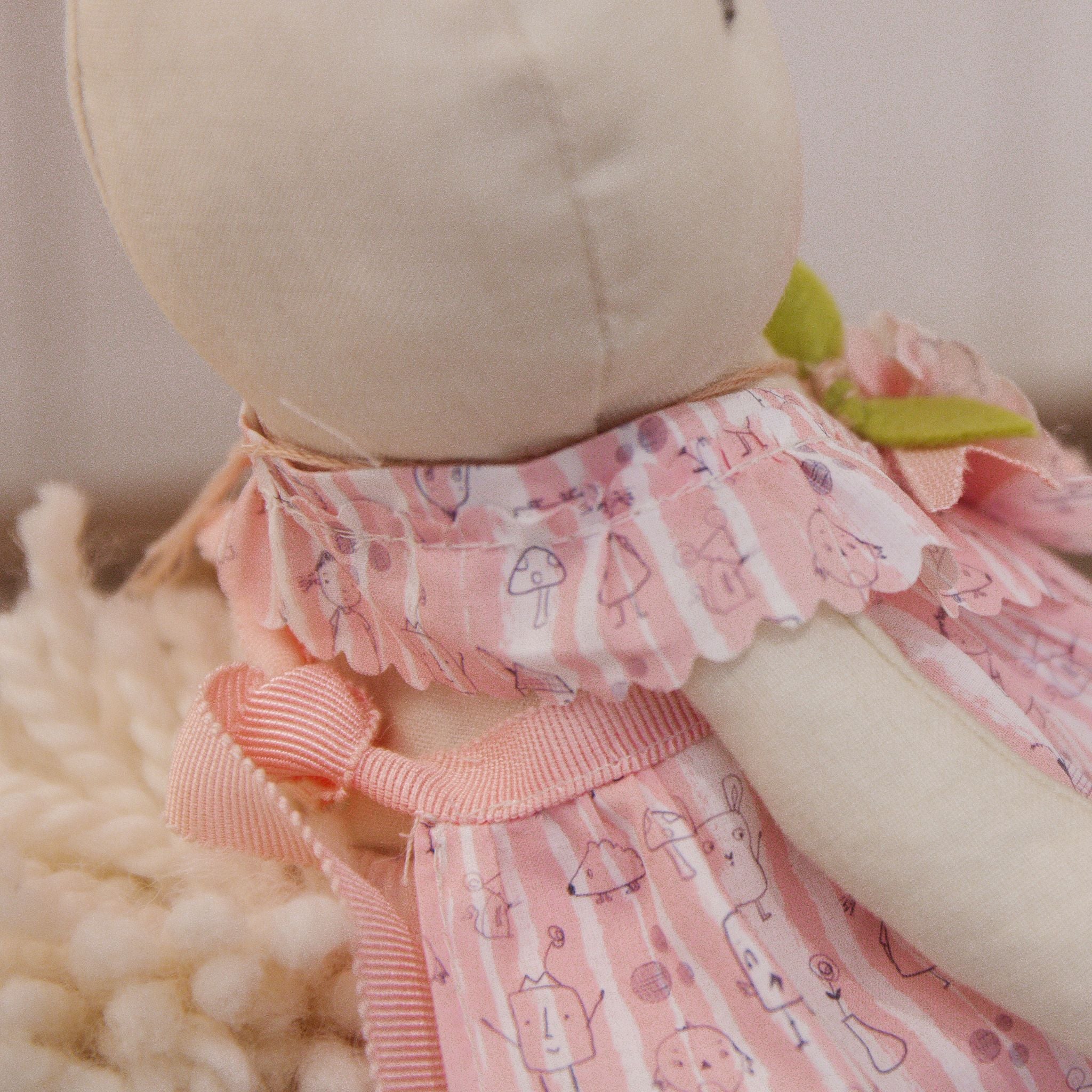 RETIRED - Hutch Studio - Pretty Sweet Penny - Hand-Crafted Cream Bunny - Image 4