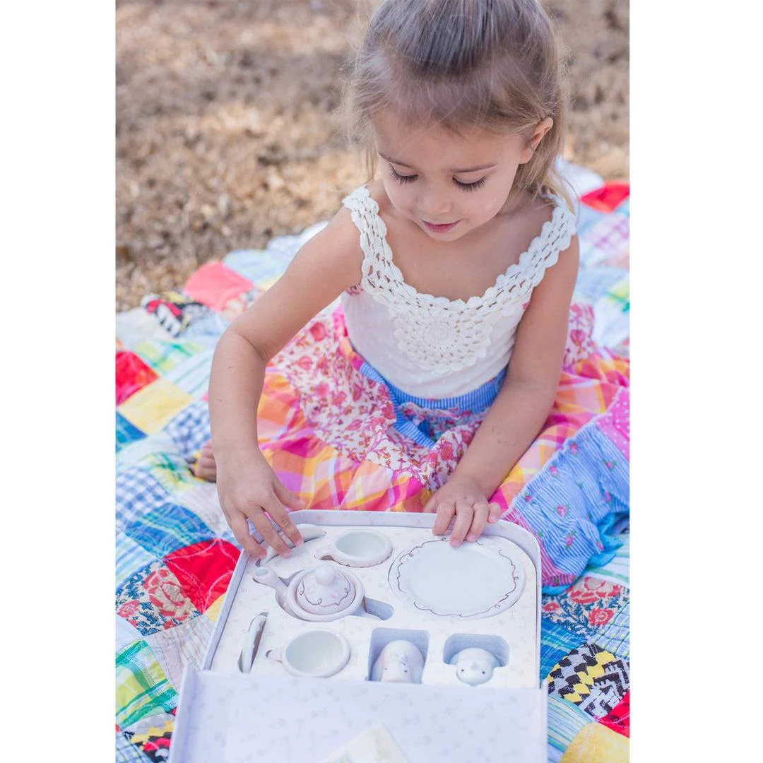 Retired - Pretty Girl Tea Party To Go Gift Set - Image 10