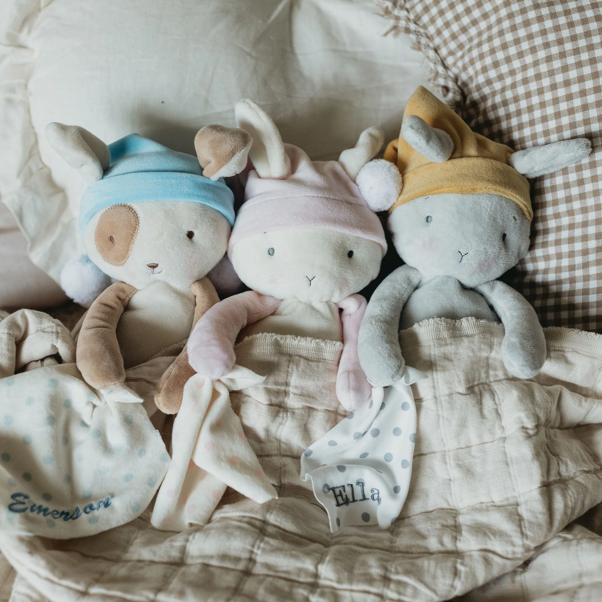 Sleepy Blossom Bunny - Image 5